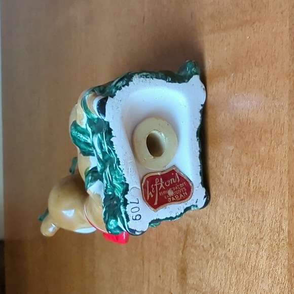 Lefton CHRISTMAS HOLIDAY Deer Holly Berry Salt And Pepper Shaker - Picture 4 of 4